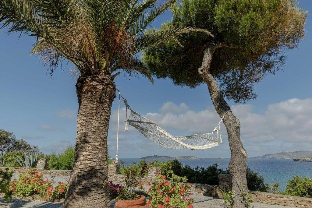 Aneroussa Beach Hotel Batsíon Exteriér fotografie