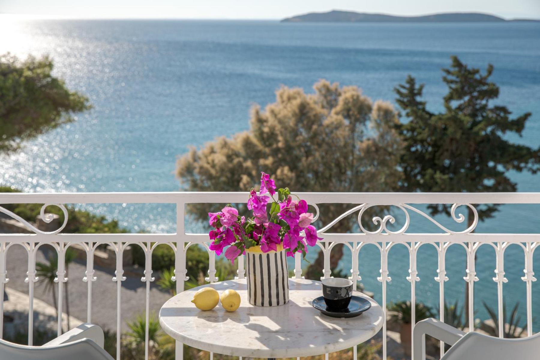 Aneroussa Beach Hotel Batsíon Exteriér fotografie