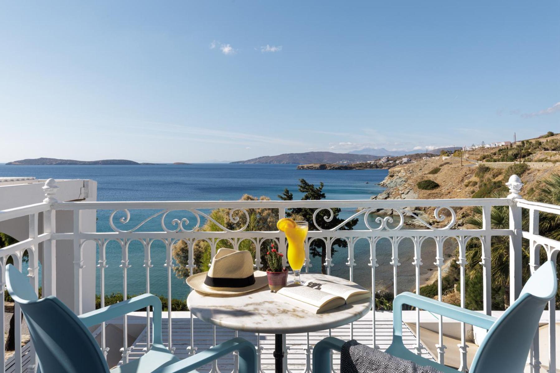 Aneroussa Beach Hotel Batsíon Exteriér fotografie