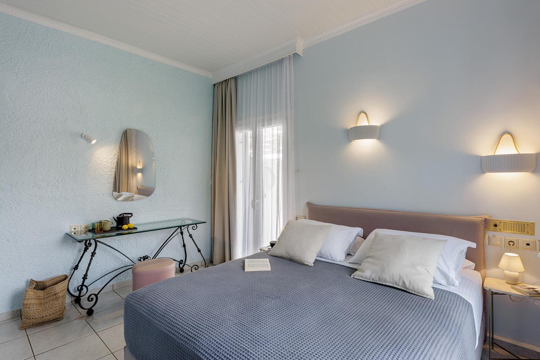 Aneroussa Beach Hotel Batsíon Exteriér fotografie